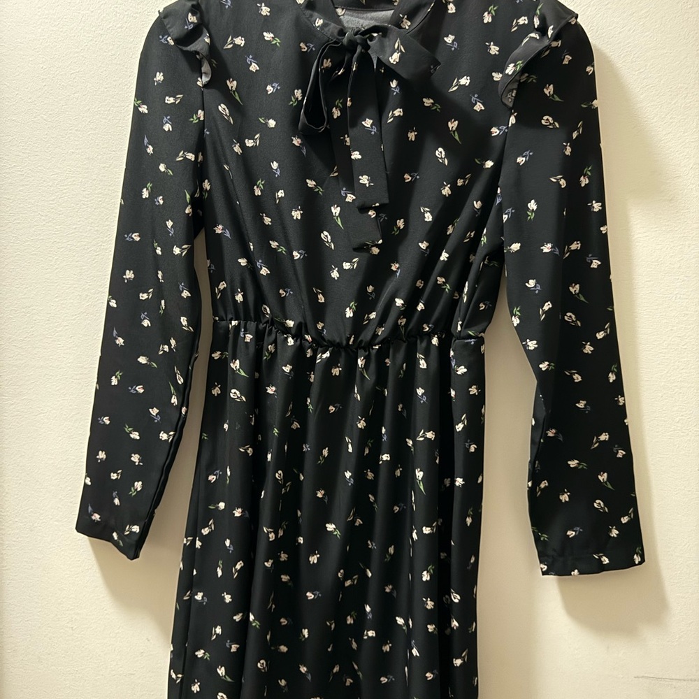 Floral Black Long Sleeve Dress